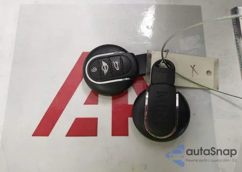 2015 Mini Hardtop Cooper z USA, uszkodzony, nr VIN WMWXS5C57FT837412